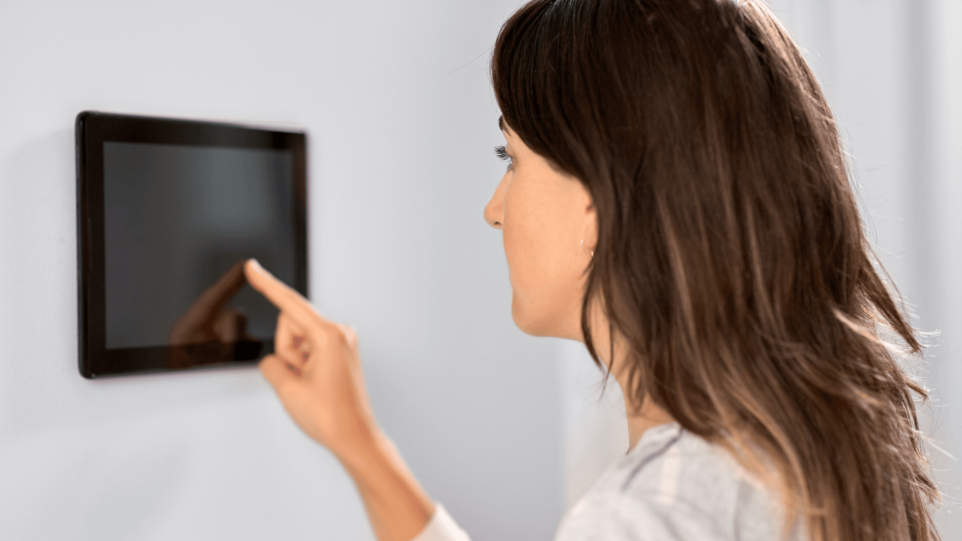 kiem-soat-ra-vao-nhan-dien-khuon-mat