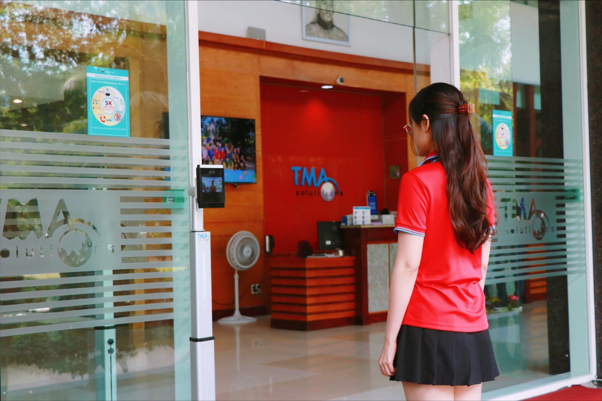 ki?m soát ra vào access control 4